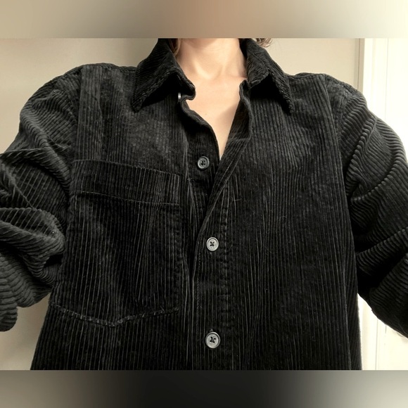 H&M Corduroy Button Down - Picture 2 of 6
